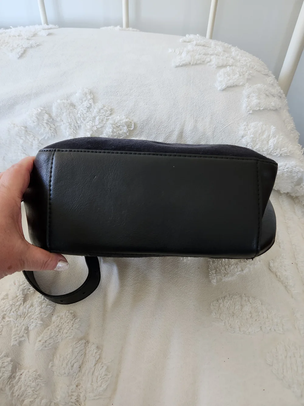 VINTAGE GUESS Black Suede & Leather Crossbody Bag with Matching Wallet